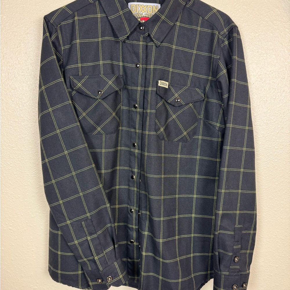 DIXXON Flannel Co Women’s Button Up in Gold & Black Size L